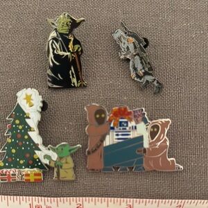 Star Wars Themed Pet Pins Set